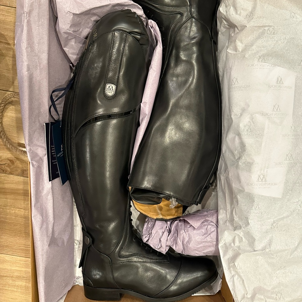 NIB Mountain Horse Sovereign Short Wide Field Boot